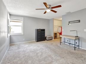 10948 NW 12th Ct, Plantation FL 33322