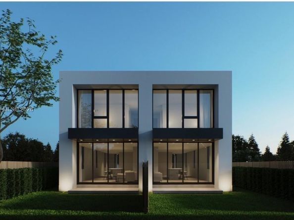 1810 NW 46 A, Miami FL 33142