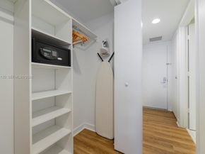 2602 E Hallandale Beach Blvd R1907, Hallandale Beach FL 33009