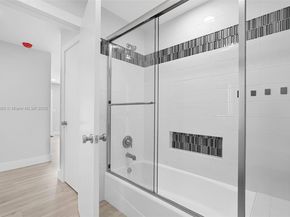 3805 Lincoln St, Hollywood FL 33021