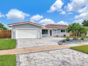 3805 Lincoln St, Hollywood FL 33021