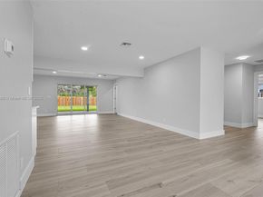 3805 Lincoln St, Hollywood FL 33021