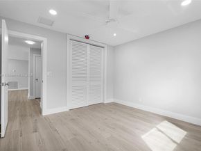 3805 Lincoln St, Hollywood FL 33021