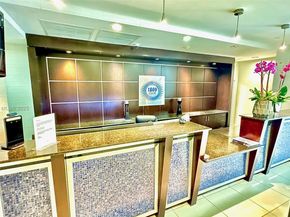 1800 N Bayshore Dr 1906, Miami FL 33132