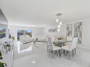 250 S Hollybrook Ter 306, Pembroke Pines FL 33025