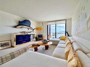 9 Island Ave 2304, Miami Beach FL 33139