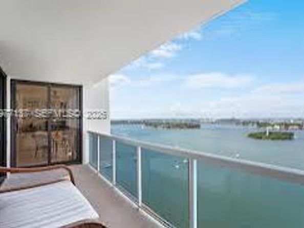 9 Island Ave 2304, Miami Beach FL 33139