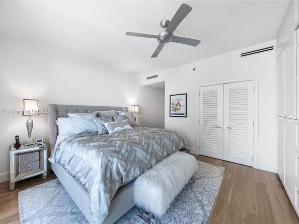 2645 Bayshore Dr 1802, Miami FL 33133