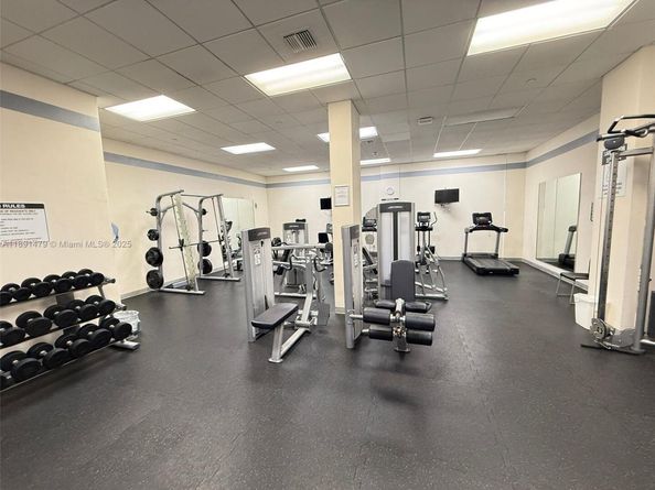 5825 Collins Ave 7B, Miami Beach FL 33140