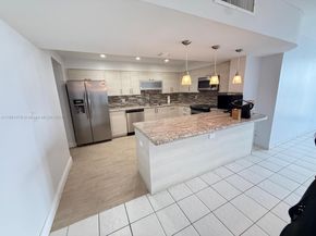5825 Collins Ave 7B, Miami Beach FL 33140