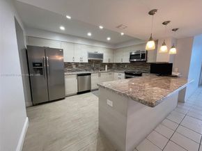 5825 Collins Ave 7B, Miami Beach FL 33140