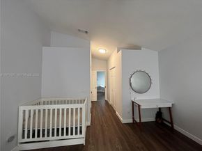 17901 NW 19th St, Pembroke Pines FL 33029