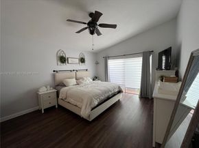 17901 NW 19th St, Pembroke Pines FL 33029