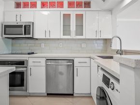 3522 NE 171st St 308, North Miami Beach FL 33160
