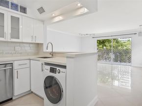 3522 NE 171st St 308, North Miami Beach FL 33160