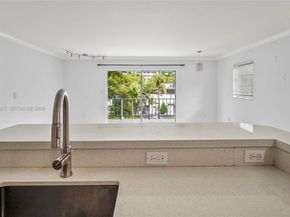 3522 NE 171st St 308, North Miami Beach FL 33160