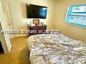 4109 Hayes St, Hollywood FL 33021