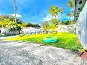 4109 Hayes St, Hollywood FL 33021