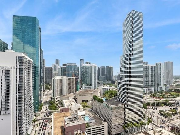 151 SE 1st St 2601, Miami FL 33131