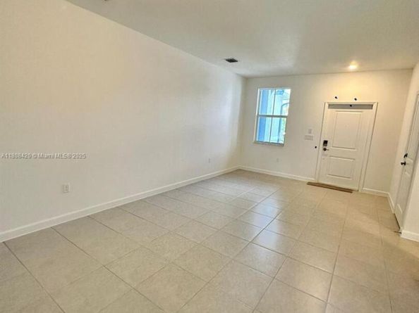 11965 NW 47th Mnr, Coral Springs FL 33076