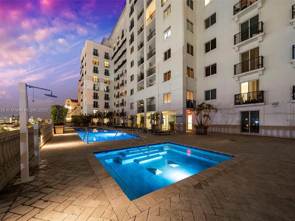 10 Aragon Ave 1417, Coral Gables FL 33134