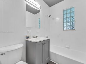 2831 Monroe St, Hollywood FL 33020