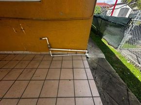 2337 NW 32nd St, Miami FL 33142