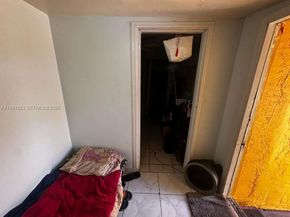 2337 NW 32nd St, Miami FL 33142