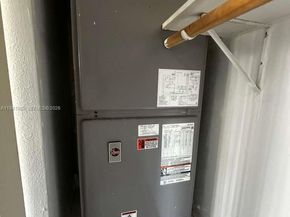 2337 NW 32nd St, Miami FL 33142