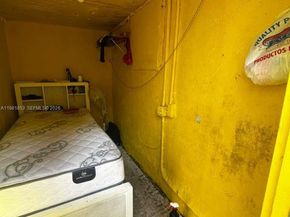 2337 NW 32nd St, Miami FL 33142