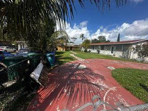 2337 NW 32nd St, Miami FL 33142