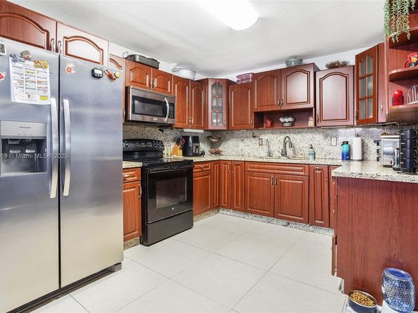 12424 SW 10th Ter, Miami FL 33184