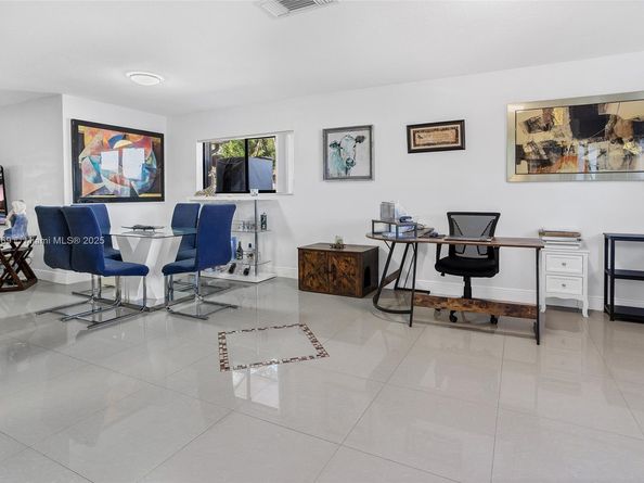 12424 SW 10th Ter, Miami FL 33184