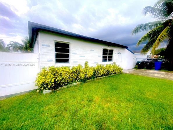 3416 SW 12th Ct, Fort Lauderdale FL 33312
