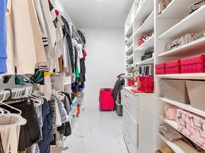 550 NW 110th Ave, Plantation FL 33324