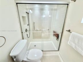 2530 SW 3rd Ave 206, Miami FL 33129