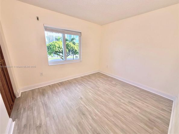2530 SW 3rd Ave 206, Miami FL 33129
