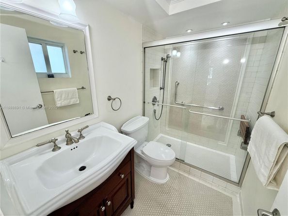 2530 SW 3rd Ave 206, Miami FL 33129