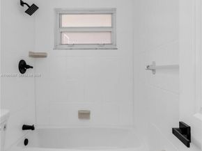 1320 N Andrews Ave, Fort Lauderdale FL 33304