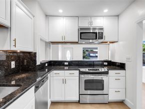 1320 N Andrews Ave, Fort Lauderdale FL 33304