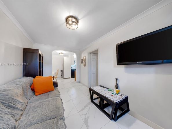 1807 N 17th Ave, Hollywood FL 33020