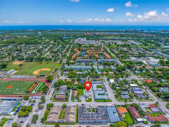 1807 N 17th Ave, Hollywood FL 33020