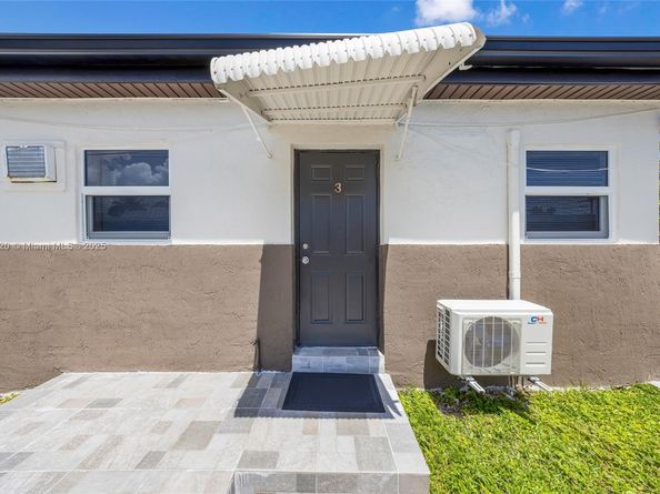 1807 N 17th Ave, Hollywood FL 33020