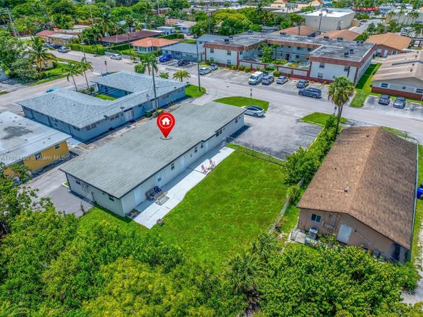 1807 N 17th Ave, Hollywood FL 33020