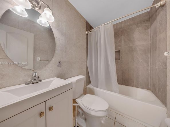 1807 N 17th Ave, Hollywood FL 33020