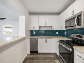 5425 SW 112th Ave, Miami FL 33165