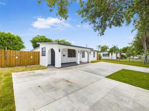 5425 SW 112th Ave, Miami FL 33165