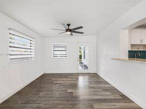 5425 SW 112th Ave, Miami FL 33165