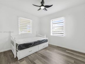 5425 SW 112th Ave, Miami FL 33165