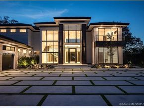 6850 SW 73rd Ct, Miami FL 33143